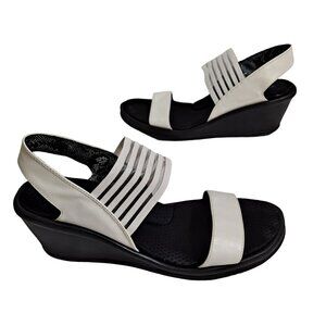 Sketchers Shoes Woman 11 Rumblers Sci-Fi Sandals Memory Foam White Wedge Comfort